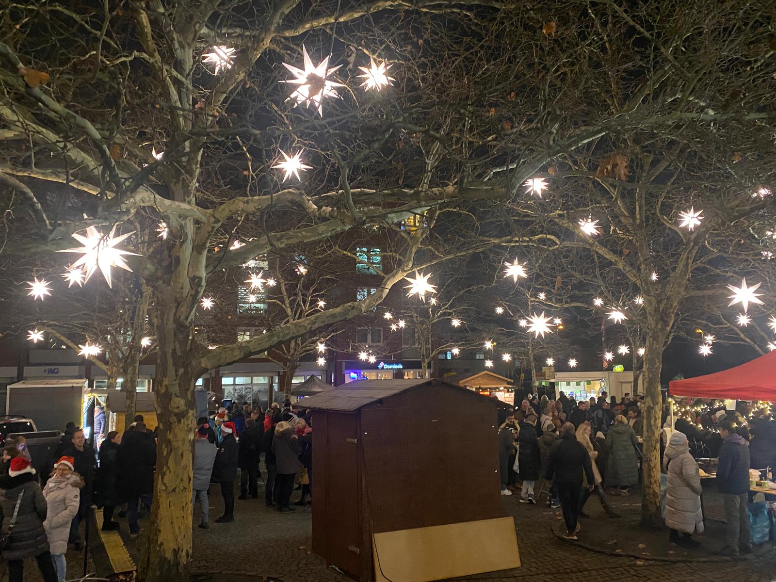 Sternenmarkt in Hermülheim am 30.11.